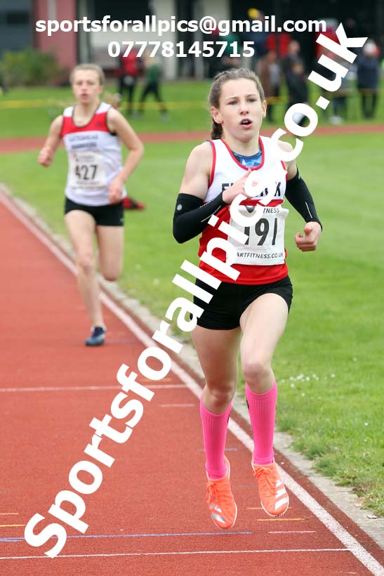 800 metres, NECAA Open Meeting, Morpeth, Sunday, September 27th. David T. Hewitson/Sports for All Pics
